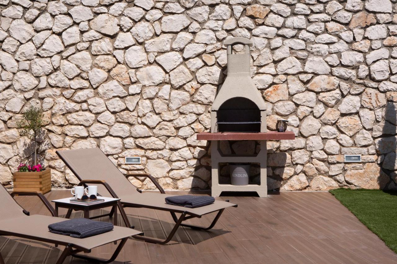 Heavenly Heights Villas By Kb Hospitality Evgiros エクステリア 写真