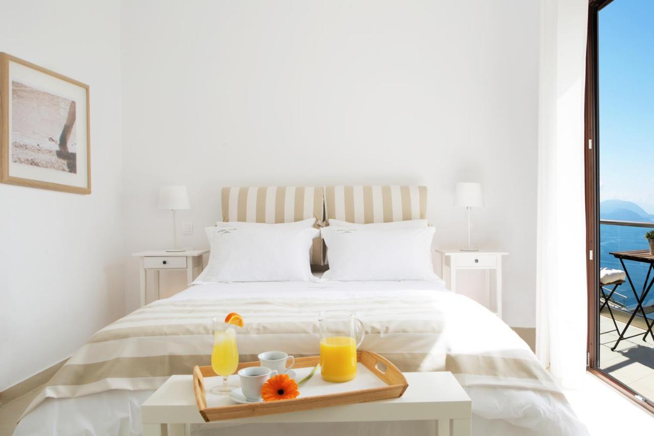 Heavenly Heights Villas By Kb Hospitality Evgiros エクステリア 写真